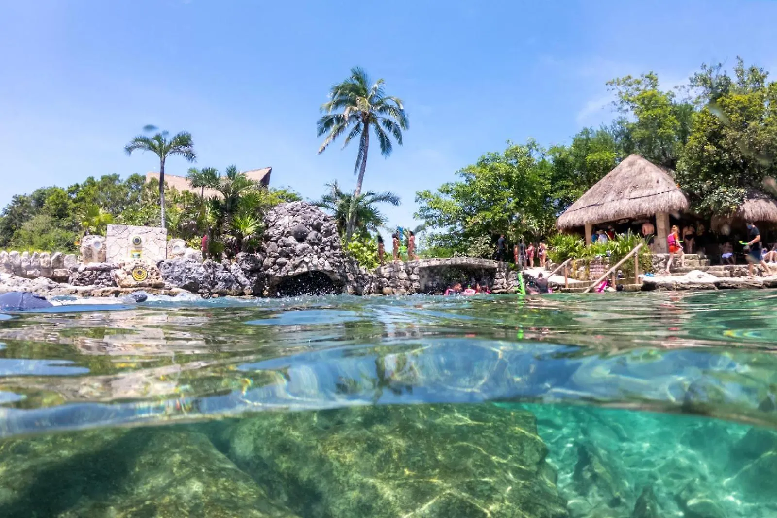 Canopy Cove Loft Private Jacuzzi Parking & B-Club Tulum Apartment